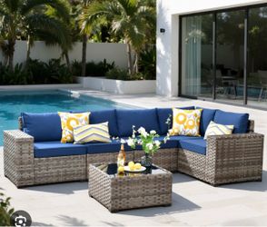 Brand new patio outdoor furniture set