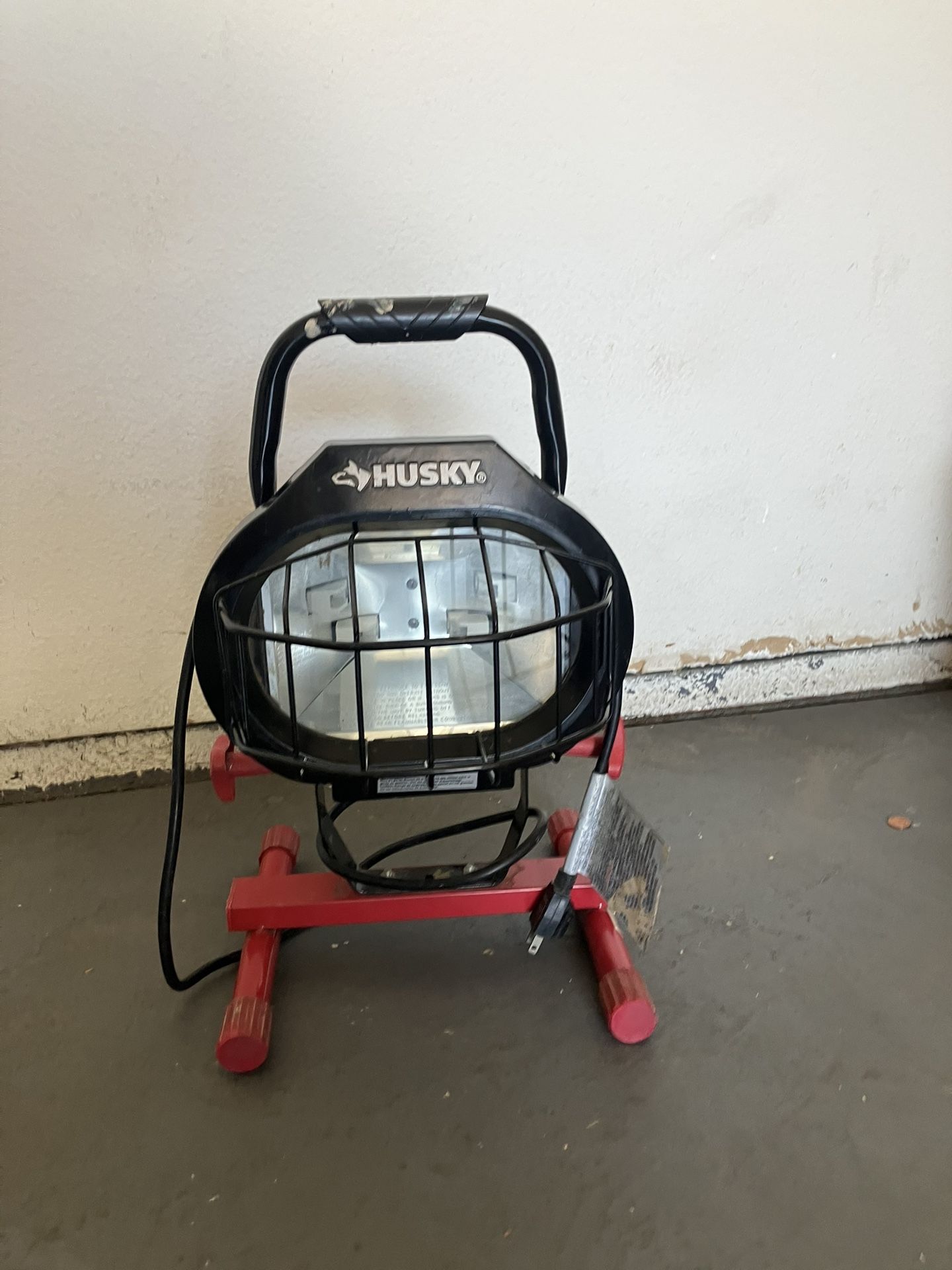 Husky Portable light