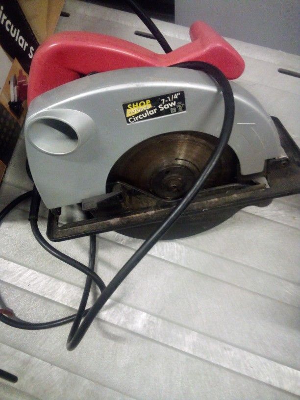 7.5" Circular Saw Wood Construction Contractor Framing Home Work Building Material Garage