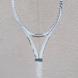 Wilson Stratus 3 BLX Tennis Racket