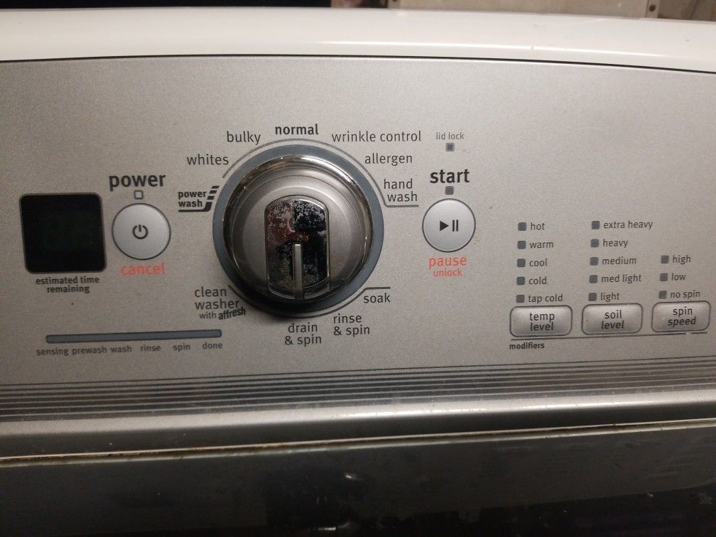 Maytag Bravos X Washing Machine for Sale in Moreno Valley, CA OfferUp