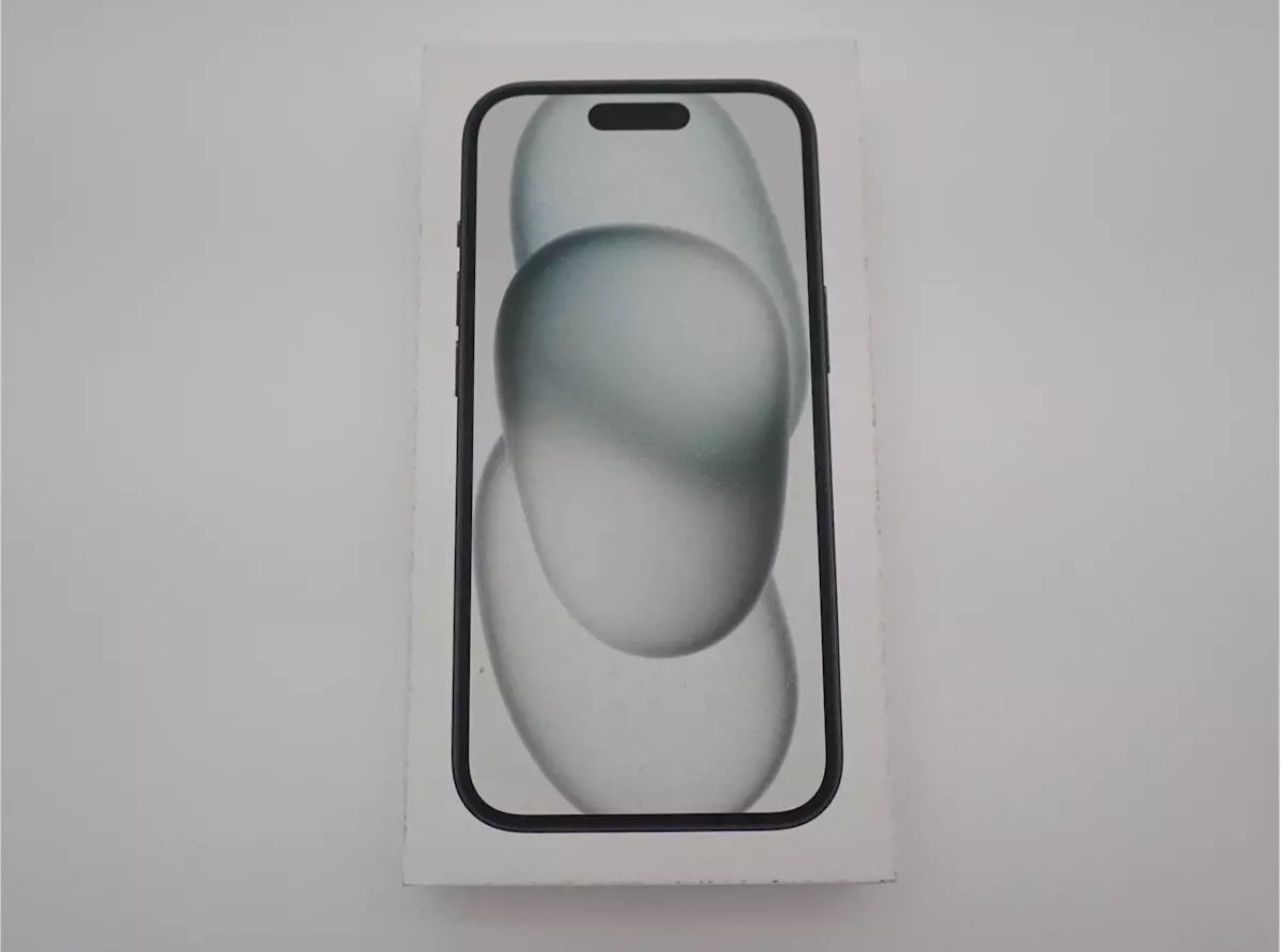 iPhone 15 pro Max Sealed “locked To Att”