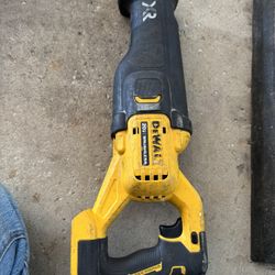 DEWALT 20-Volt XR Cordless Reciprocating Saw Super HeavyDuty Sawzall (Tool Only)
