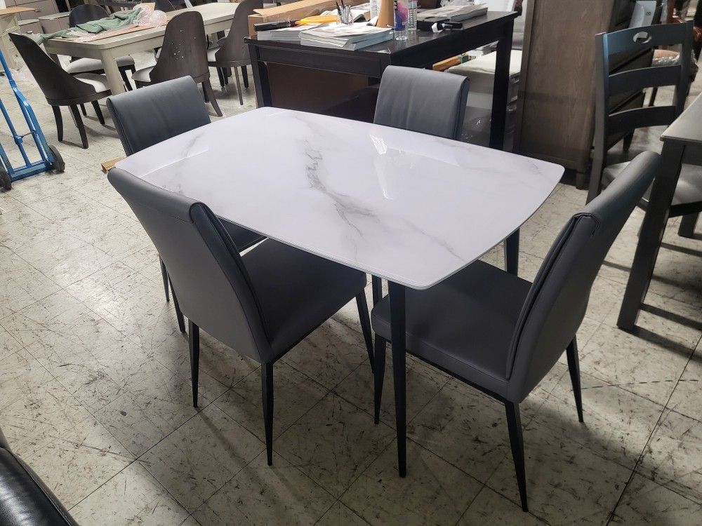 Brand New Marble Faux Table Set FREE IN BOX DELIVERY FRESNO CITY