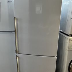 Blomberg Counter Depth Bottom Freezer Refrigerator - White