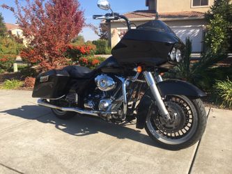 2009 Harley-Davidson Road glade