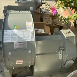 Air Dow Stractor  $250 