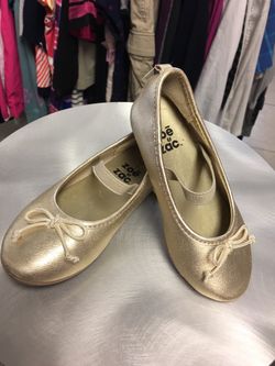 Zoe & Zac Kid Shoes size 9