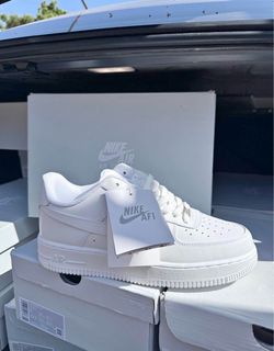 Nike Air Force 1
