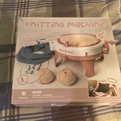 Knitting Machine 