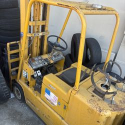 Tow Motor Fork Lift (won’t Start) 