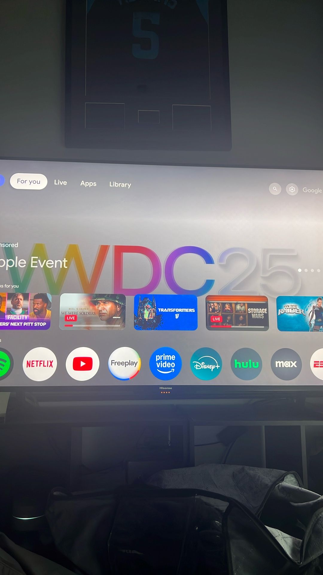 Hisense - 55" Class U8 Series Mini-LED QLED 4K UHD Smart Google TV - (2023)