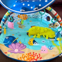 Disney Baby Finding Nemo Mr. Ray Ocean Lights And Music Activity Play Gym