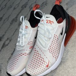 Nike Air Max 270, Black And White Mantra/orange, Women’s Size 9.5 There Still New Only Worn Once 