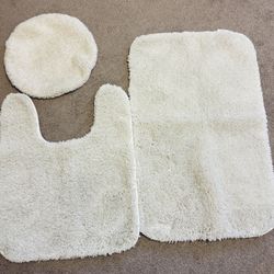 Bathroom Set (ivory Color) Sonoma Total 6 Pieces no Stains Great Condition