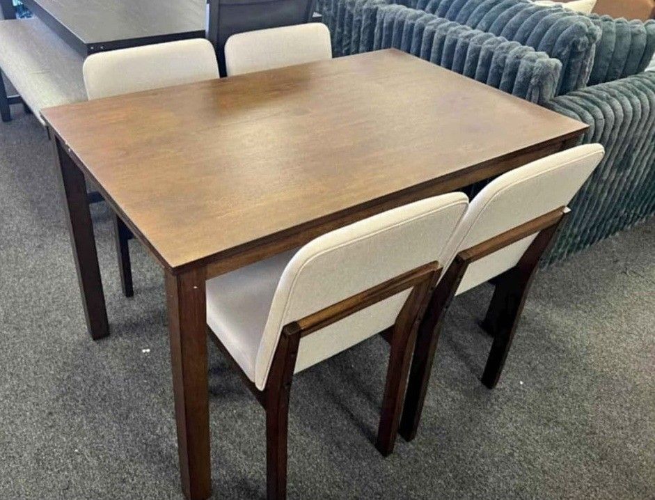 5 Piece Wood Dining Set (New In Box)
