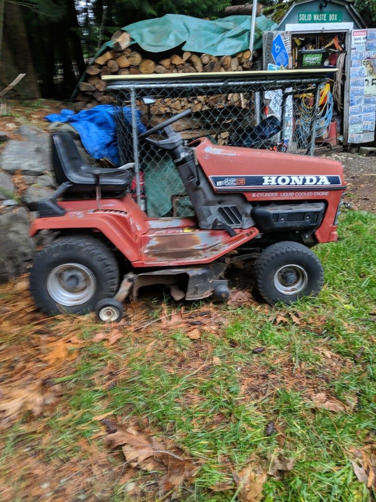 Honda HT 4213 Riding Mower/Tractor Liquid Cooled Engine