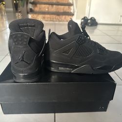 Air Jordan 4 Retro 