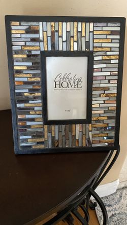 Home interior frame