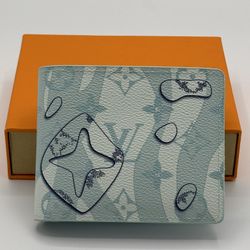 Authentic LV Bifold Wallet Mint