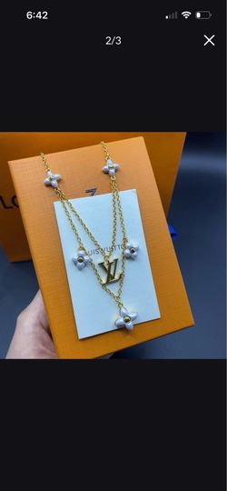 New 18k stainless steel gold necklace comes with dust bag