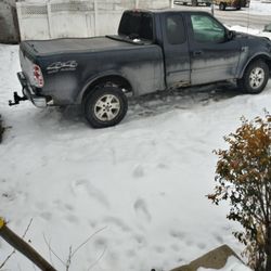 Mover Appliances And Some Furniture