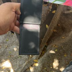 Guess Wallet