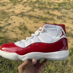Jordan 11 “Cherry”