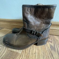 Frye Veronica Inside Zip Size 6” Booties-leather Boots
