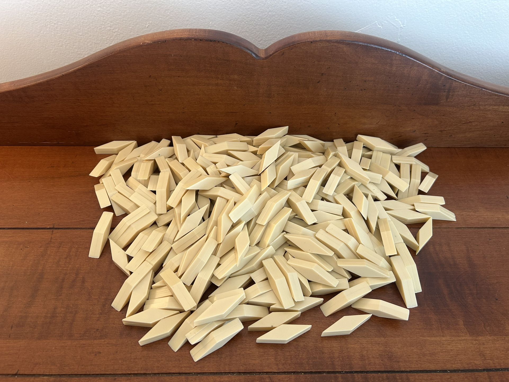 Large Lot of Off White Diamond Plastic Shapes - Educational Toys