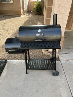 Royal Gourmet Smoker