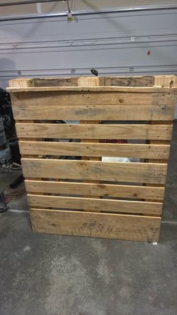 Wooden Shipping Pallet