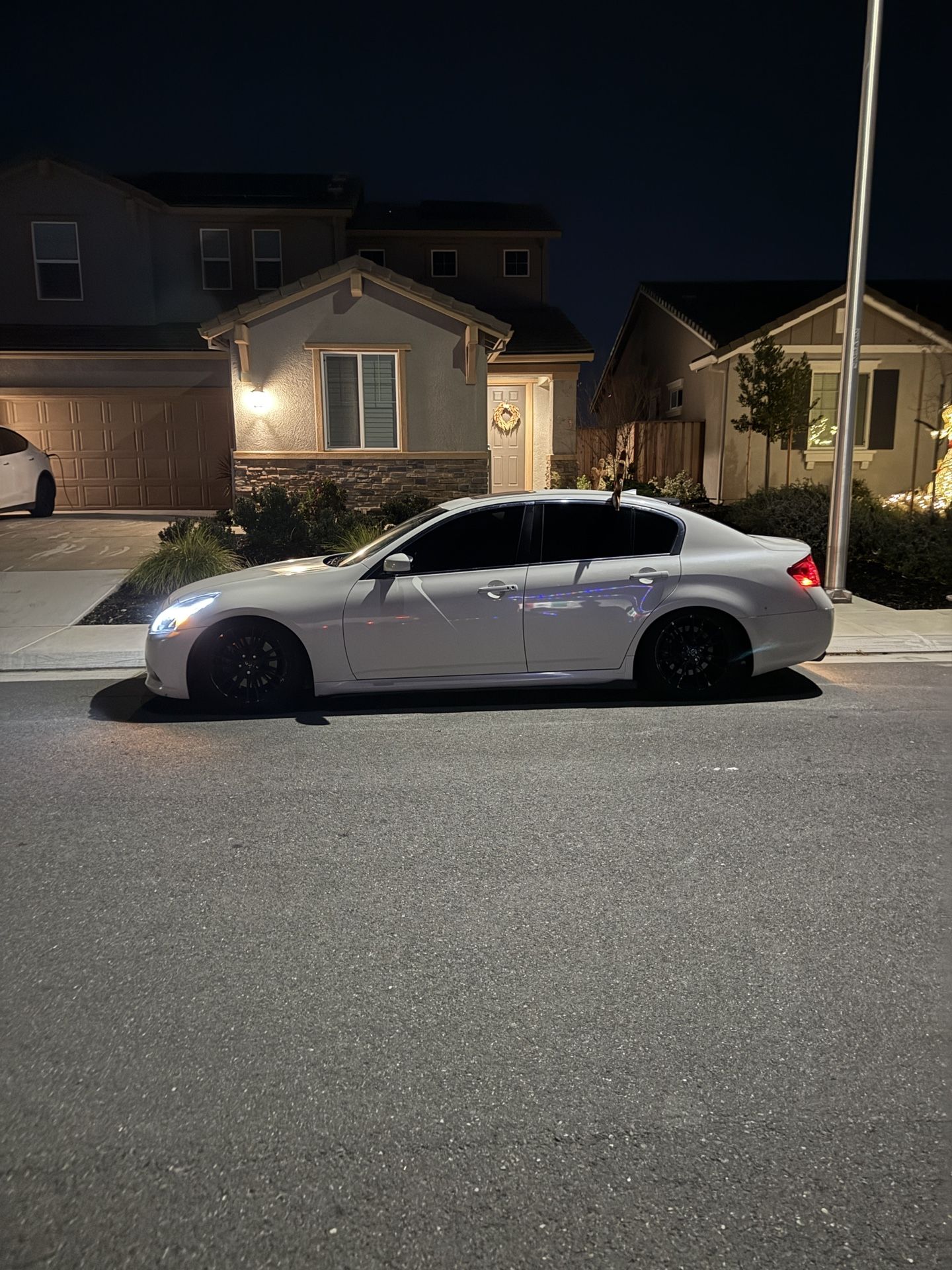 Infiniti G37