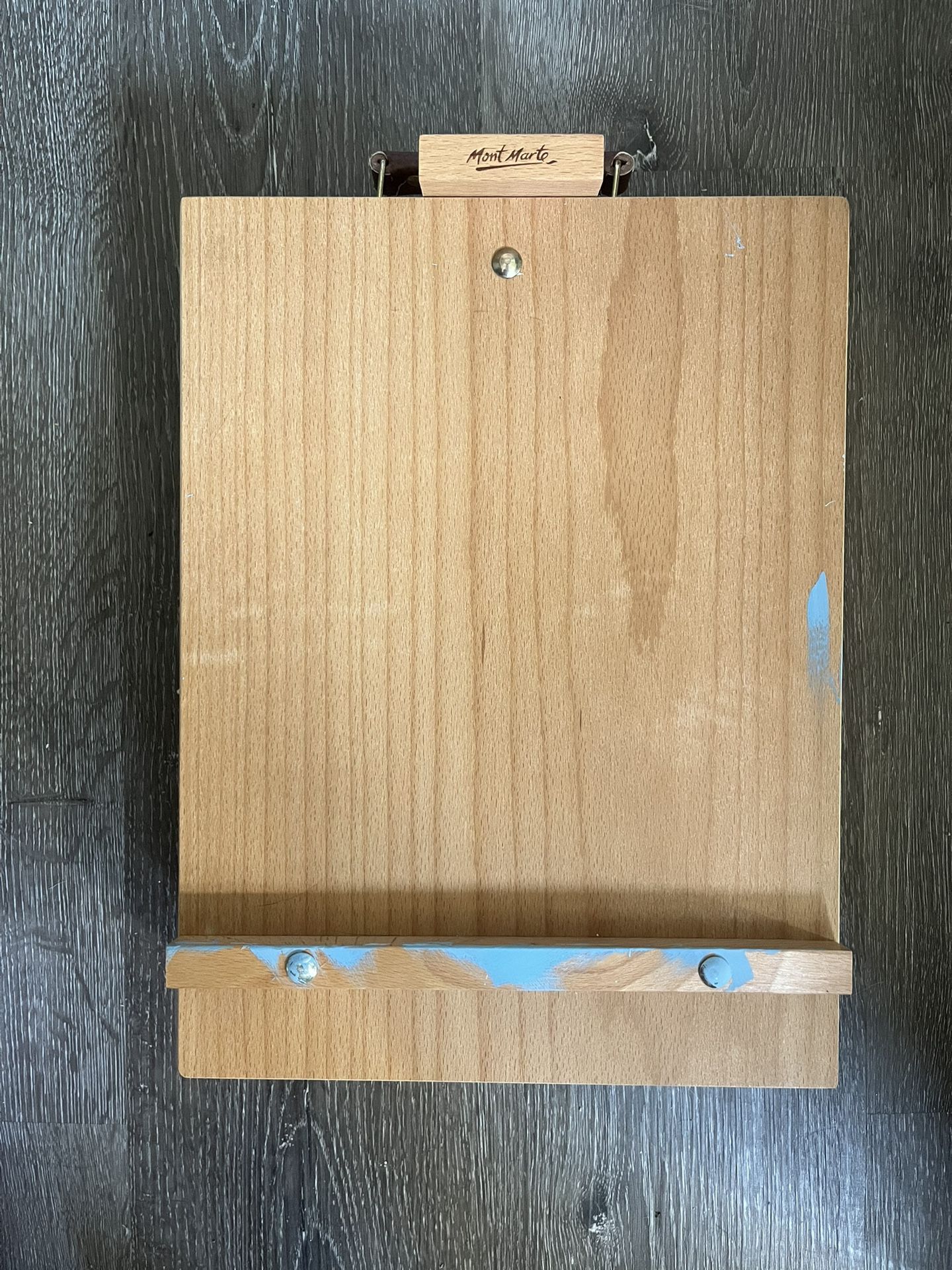 Tabletop Easel