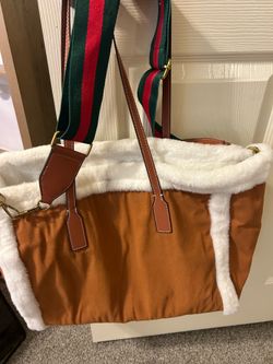 Tote purse