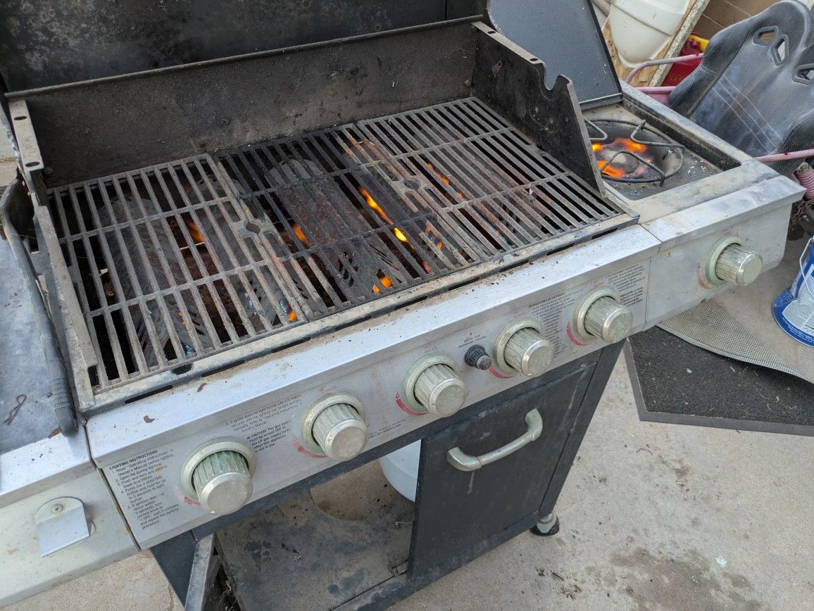 Gas BBQ Grill