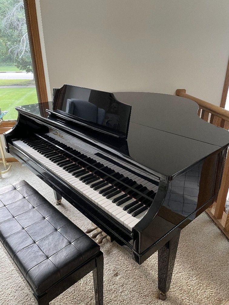 Piano (Kimball Lapete Baby Grand)