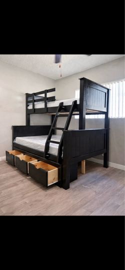 Full Twin Bunk Bed w Drawers and Foam Mattresses