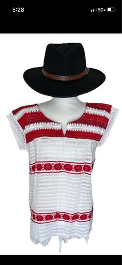 New Beautiful Mexican Blouse Medium White & Red Crochet Huipil Pretty Top