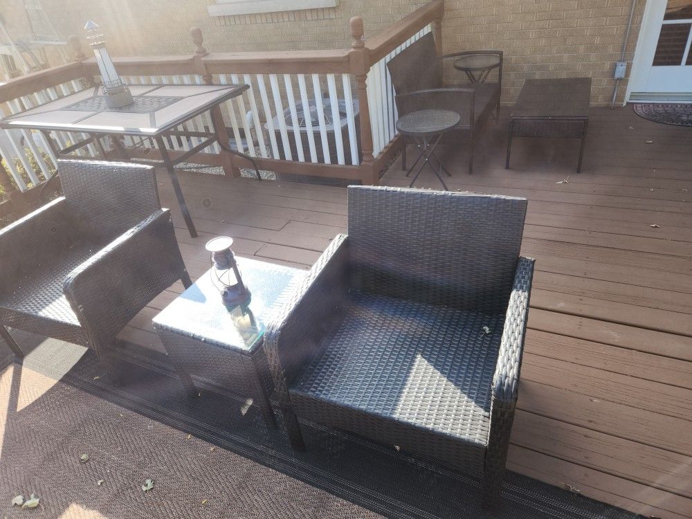 Wicker Patio Set With Cushions