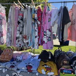  8116 California Ave South Gate California 90280.       Te entrego en esta dirección es el parquin de una marqueta NO ES MI CASA por favor 🙏 confirma