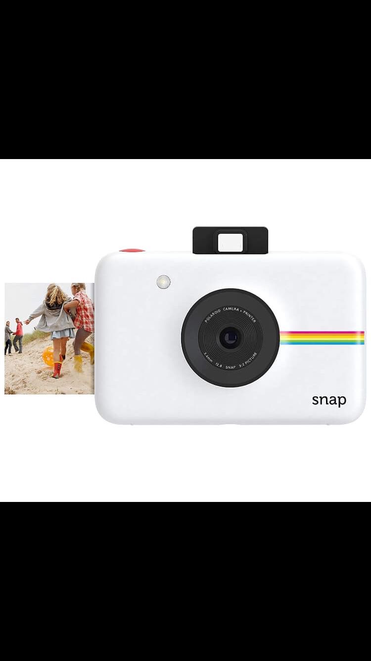 NEW Polaroid SNAP Instant Print Digital Camera
