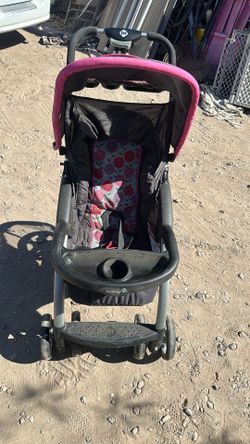 Safety first child stroller good condition has brakes folds easy