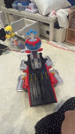PAW Patrol Mighty Lookout Tower Playset
