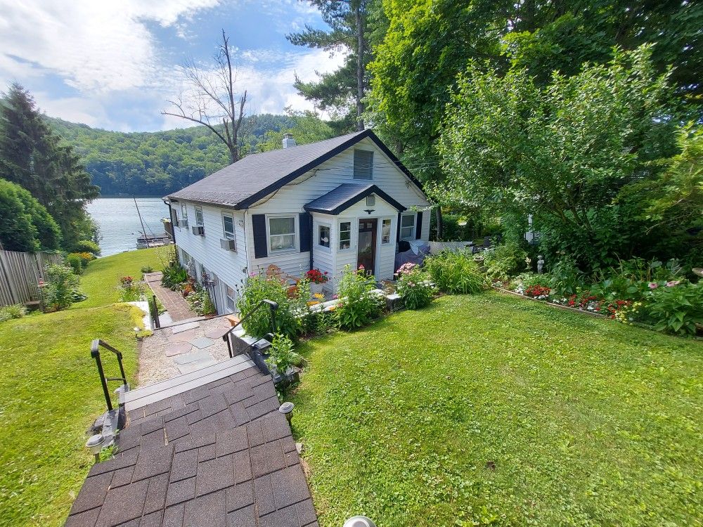 4 Br 2 Bath Lake House for Sale in New Fairfield, CT OfferUp