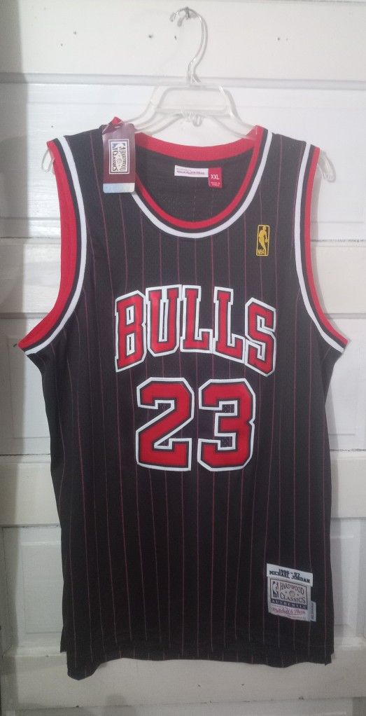Authentic Michael Jordan Bulls 23 Jersey