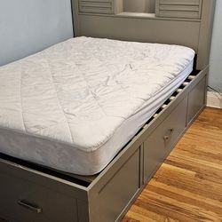 Full size Bed