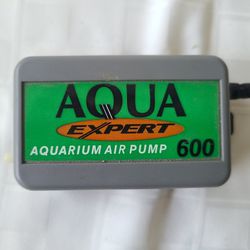  Aqua-Expert 600 Aquarium Air Pump 