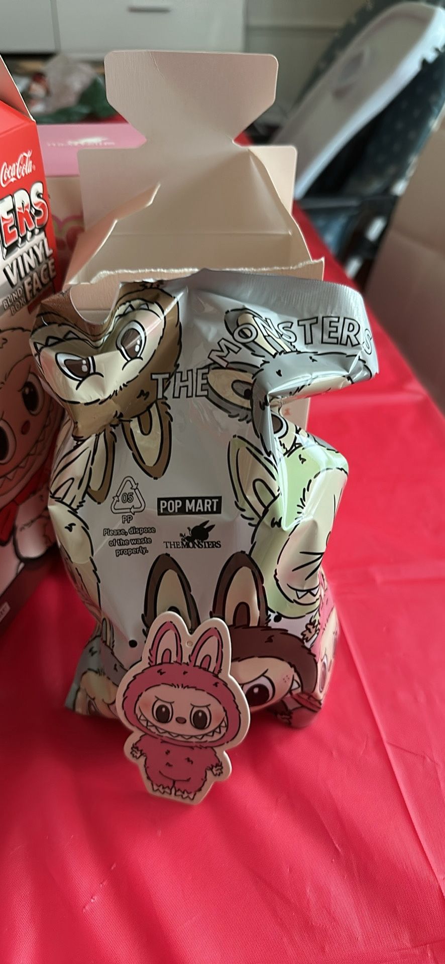 Labubu Macaron