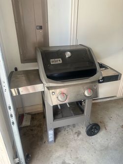Weber Grill for Sale - Pickup only
